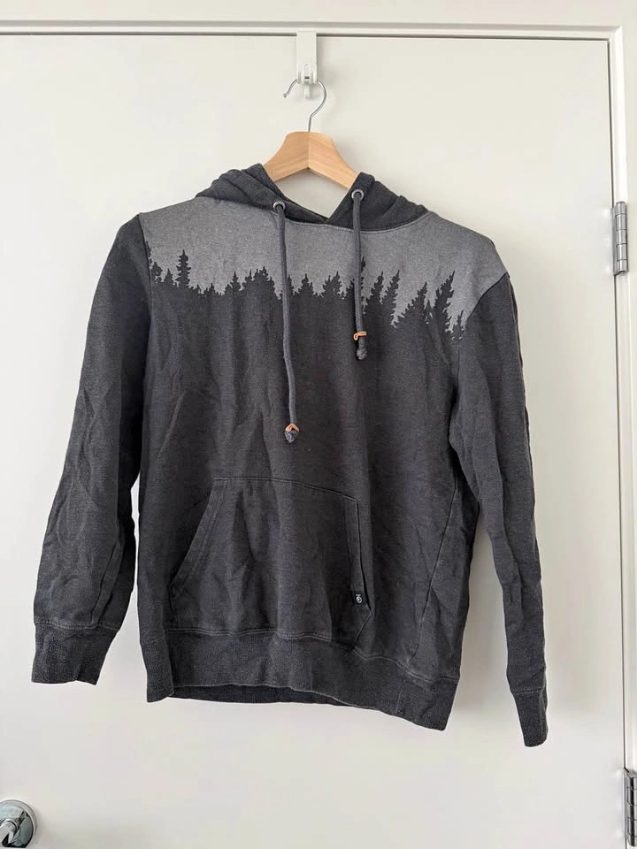 Women’s medium Tentree hoodie