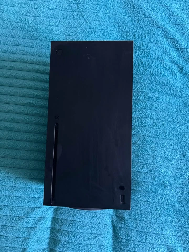 Xbox series X w/cd drive - photo 4