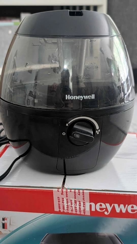 Honeywell Mist Mate Cool Mist Humidifier - photo 3
