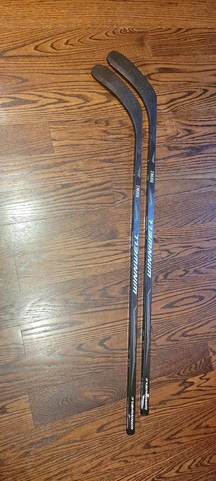 Winwell RXW1 Hockey Sticks – Like New