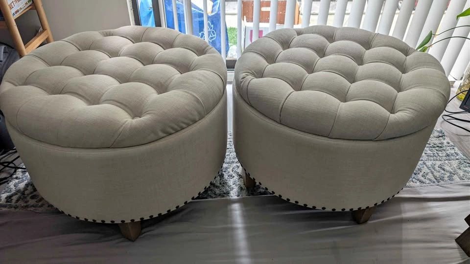 2 Tufted Round Storage Ottomans