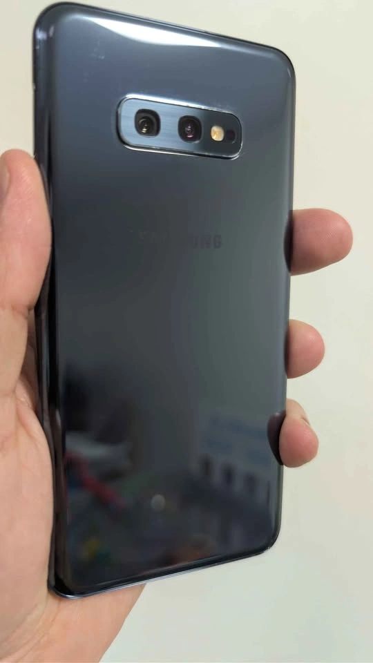 Samsung Galaxy S10e - 128 GB - Unlocked - photo 4