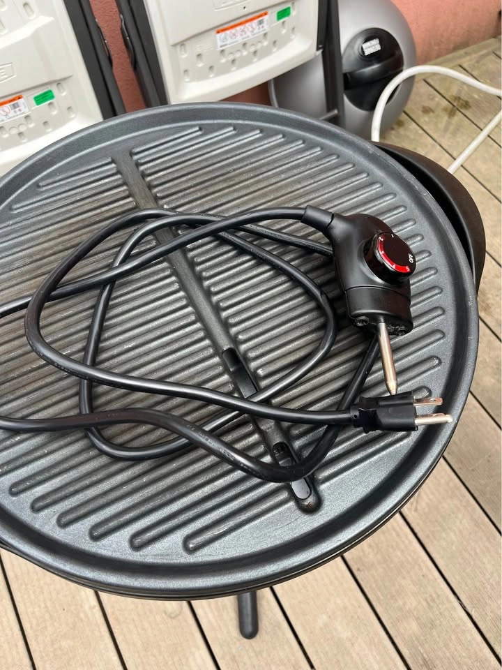 George Foreman GGR50 Electric Indoor Outdoor Grill - photo 2