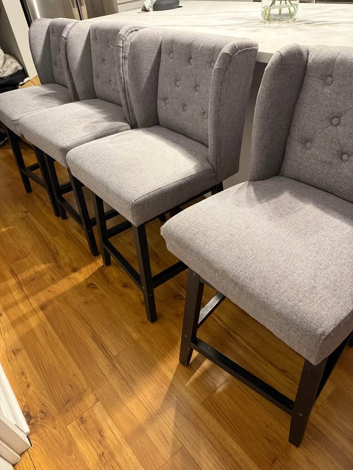 24” Swivel Counter Chairs - photo 2