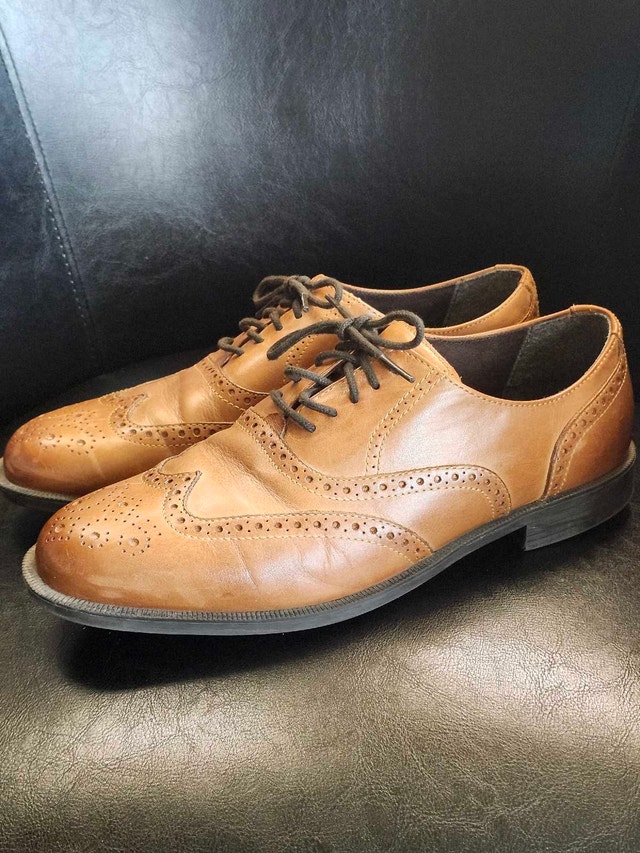 COLE HAAN (M) 9.5 US Made in India