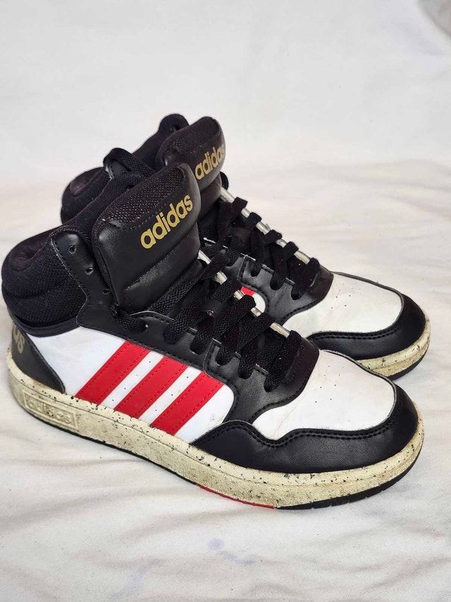 Adidas Hoops 3.0 Youth size 3 US - photo 2