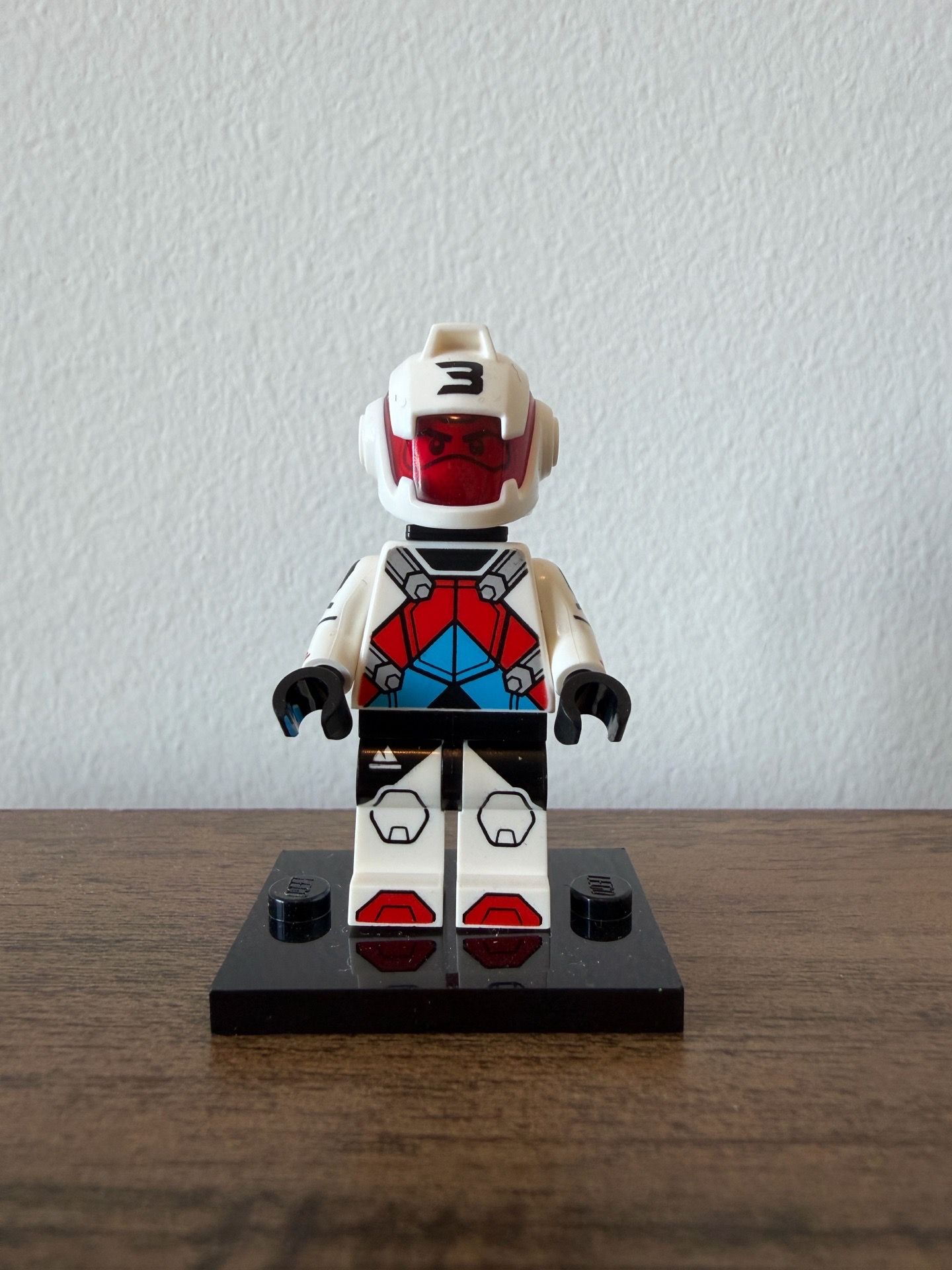 Lego 71048 Series 27 Collectible Minifigure #3 Jetpack Racer