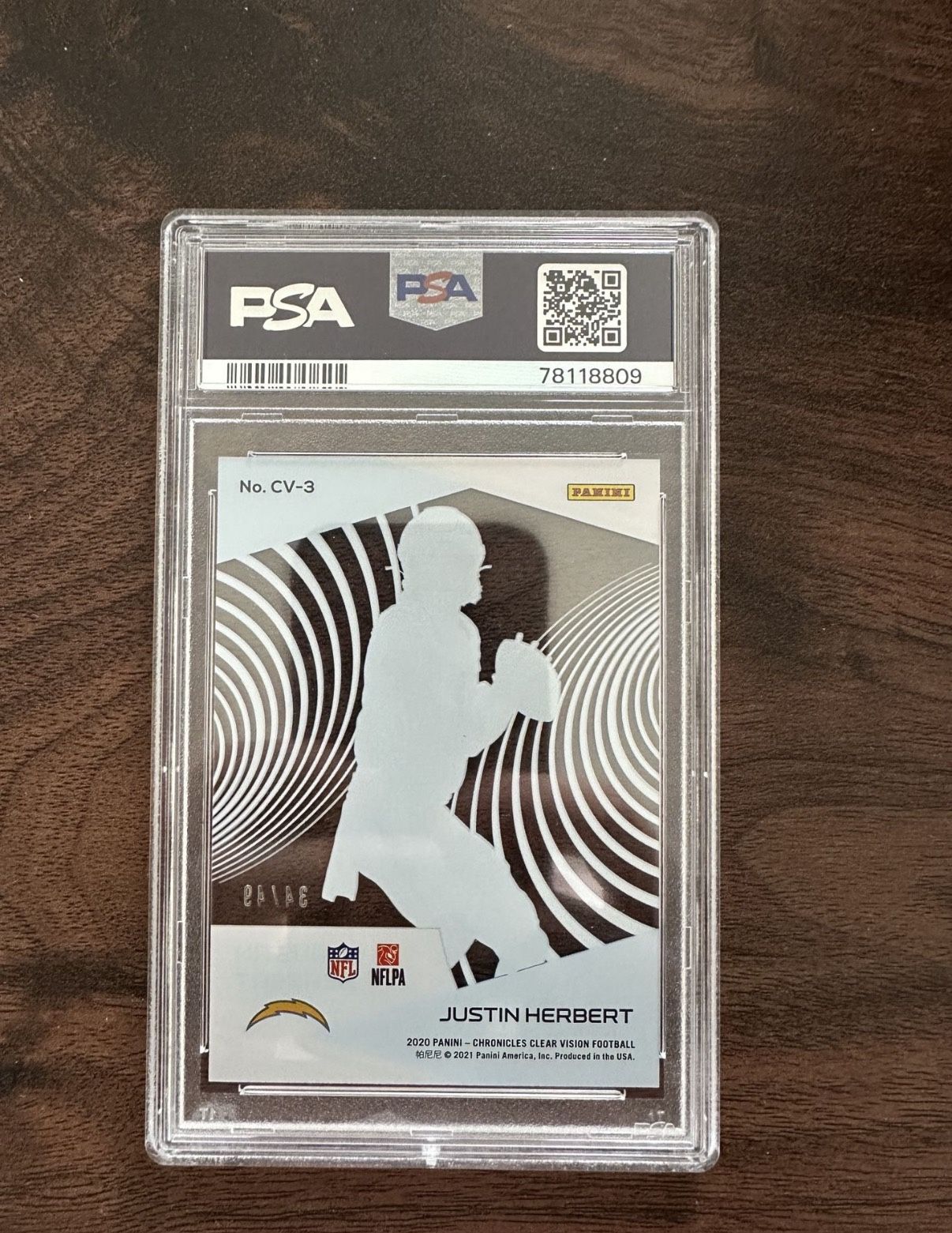 JUSTIN HERBERT 2020 Chronicles Clear Vision Purple Prizm RC /49 - photo 2