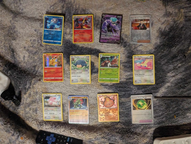 Pokemon card lot holographic and rare