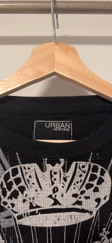 URBAN Graphic Long Sleeve T-Shirt - photo 2
