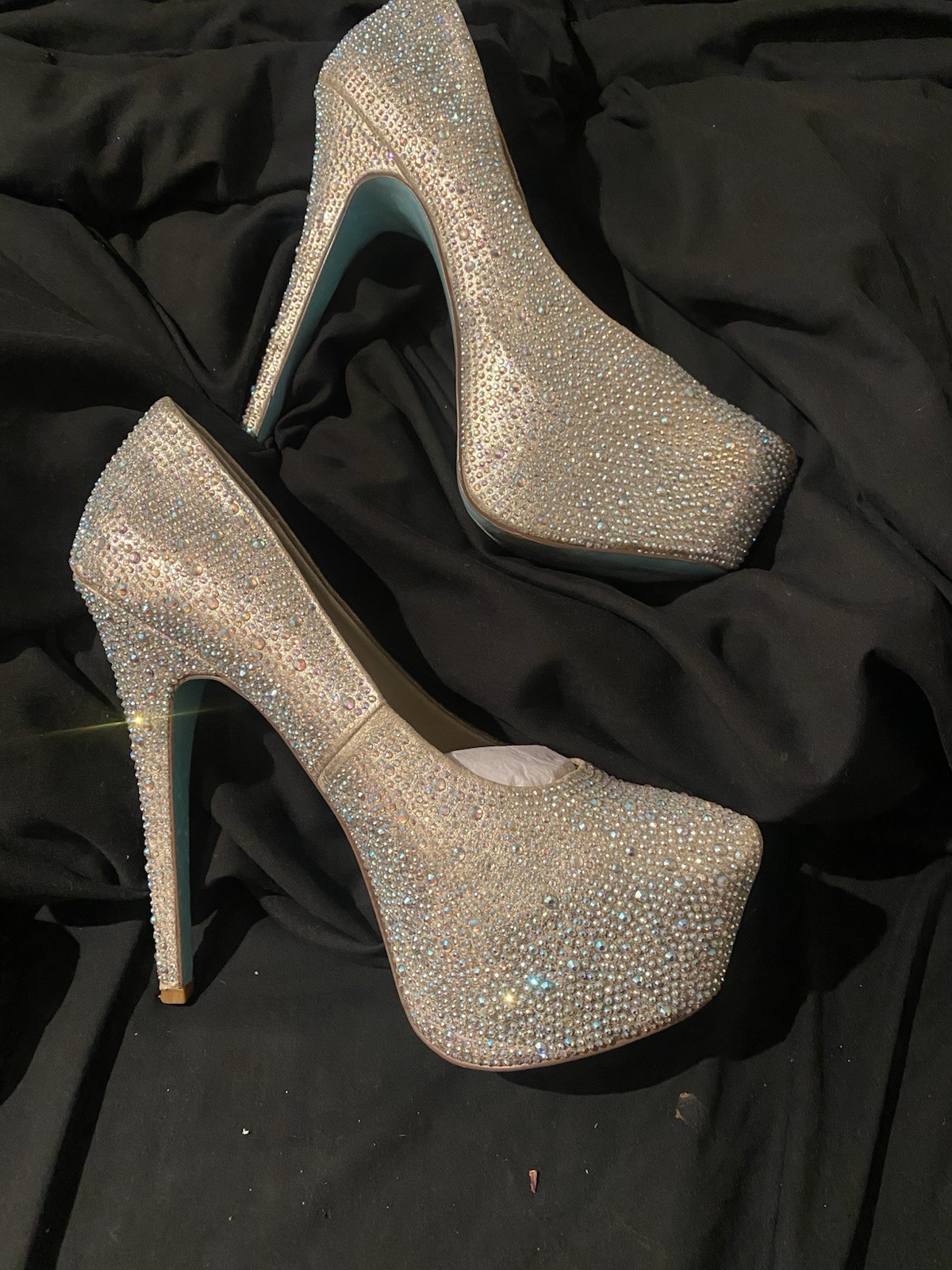 Betsey Johnson Rhinestone Crystal Platform Pumps Heels Size 9 - photo 2