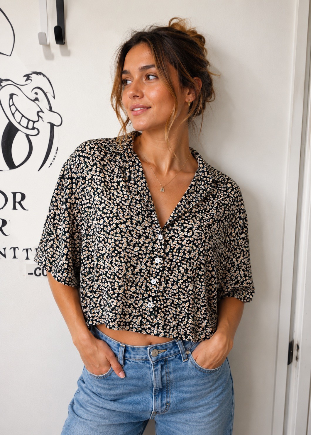 Pink Martini Flower Top Women’s Size M Short Sleeve Top