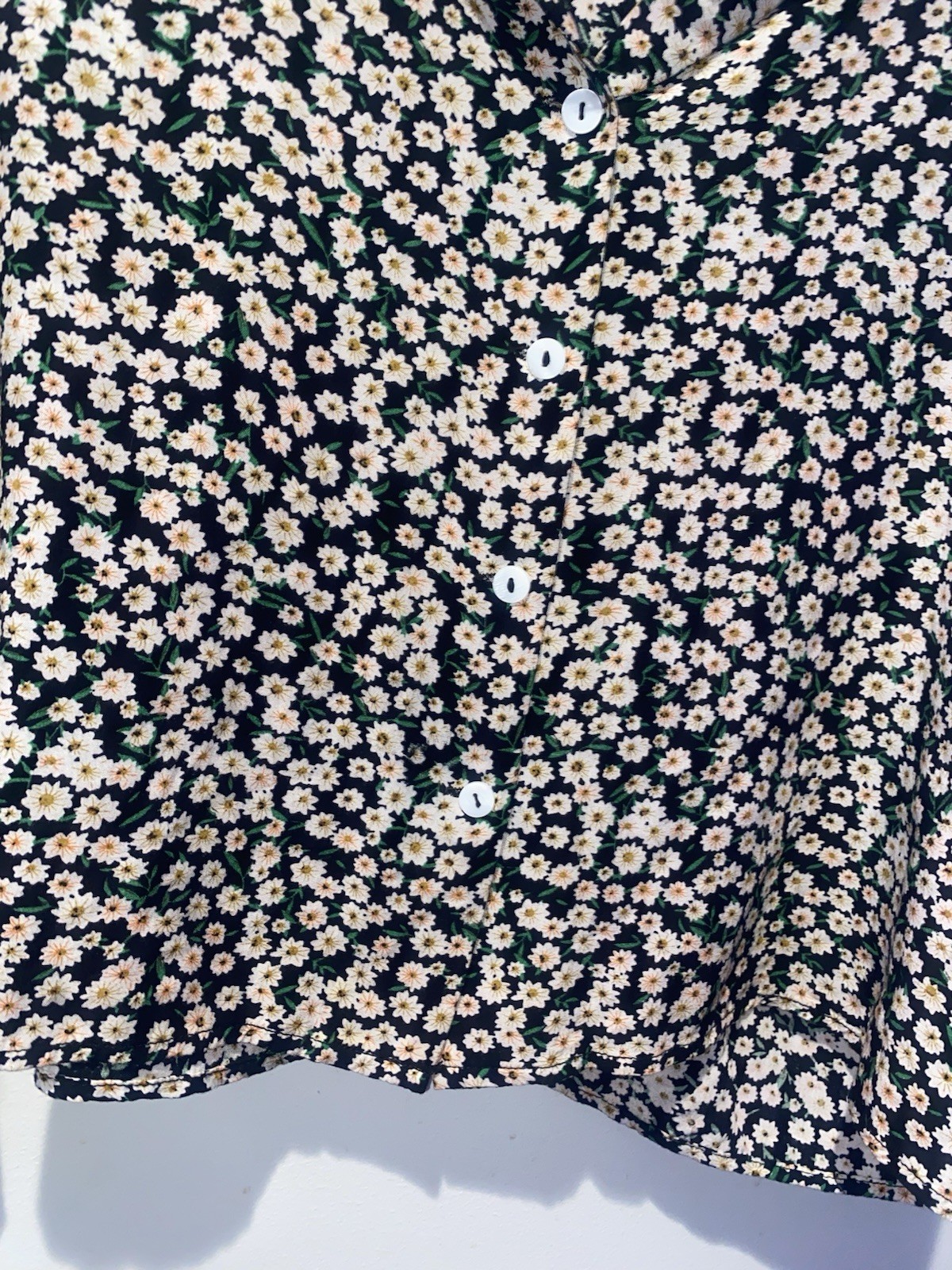 Pink Martini Flower Top Women’s Size M Short Sleeve Top - photo 5