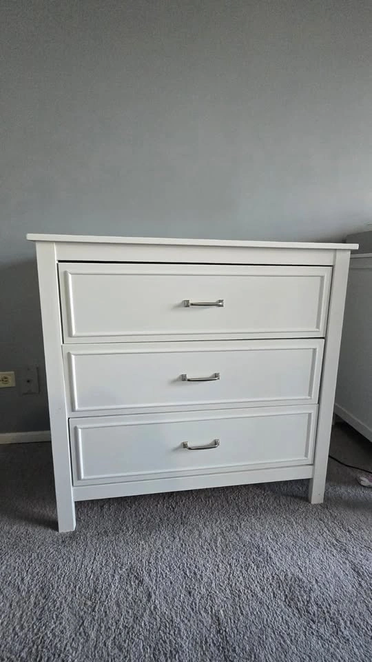 Complete Nursery Bundle – Dressers, Cribs & Baby Essentials - photo 2