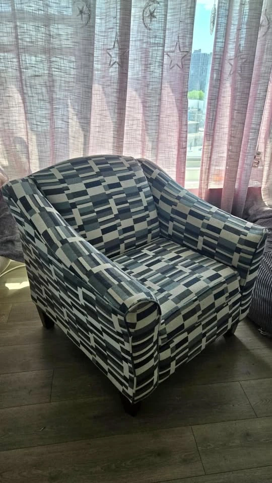 Accent Chair / Armchair - Blue, White, Black & Grey