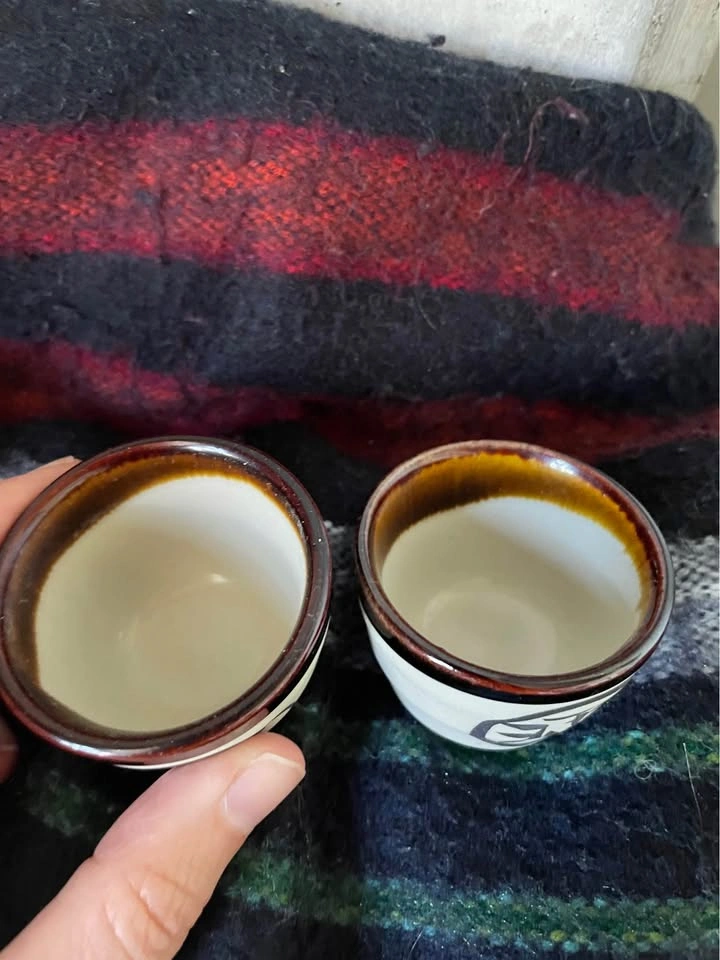 Set of 2 ceramic sake glasses - Japanese Kanji Cups - photo 3
