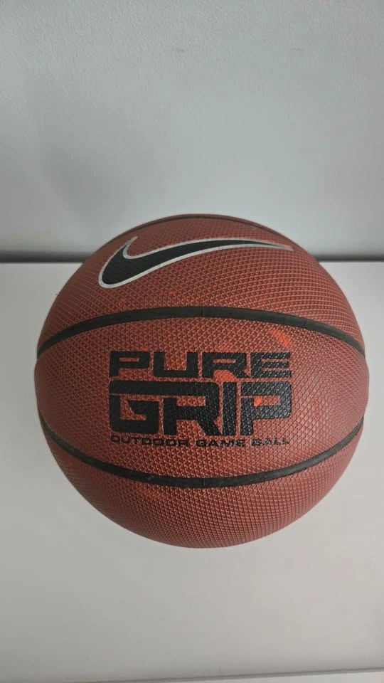 Nike Pure Grip Airlock Basketball – Size 7 - photo 3