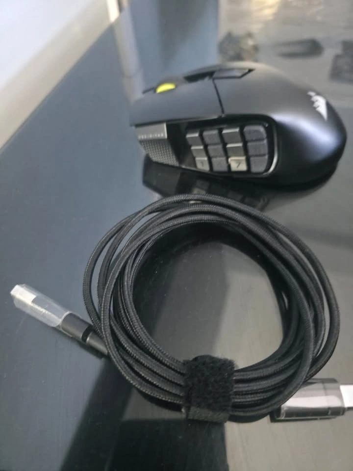 Corsair Gaming Keyboard + Wireless MMO Mouse Combo – Like New - photo 3