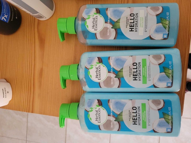 Herbal Essences, Pantene, Head & Shoulders, TRESemmé Shampoo - photo 2