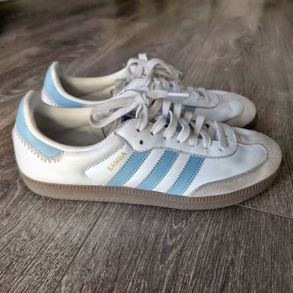 Adidas Samba size 41.5 blue white