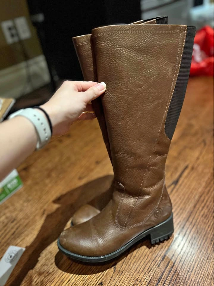 Long boots