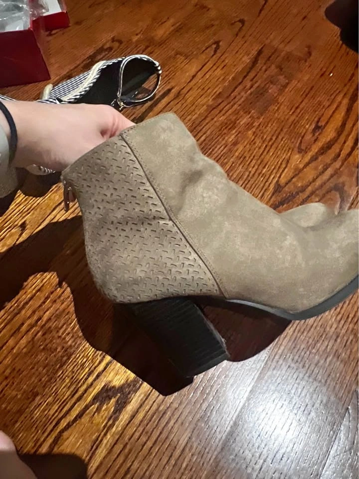 Ankle boots
