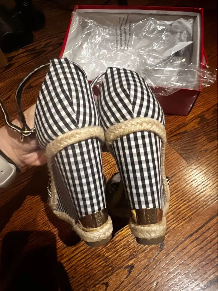 Guess Gingham Espadrille Wedges Size 7.5 - photo 4