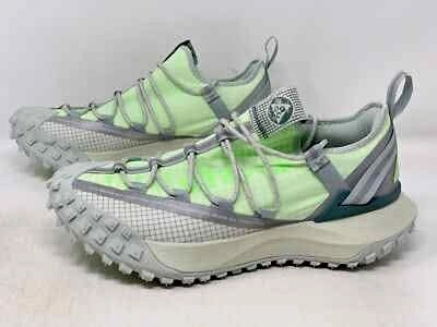 Nike woman green hiking shoes size 5