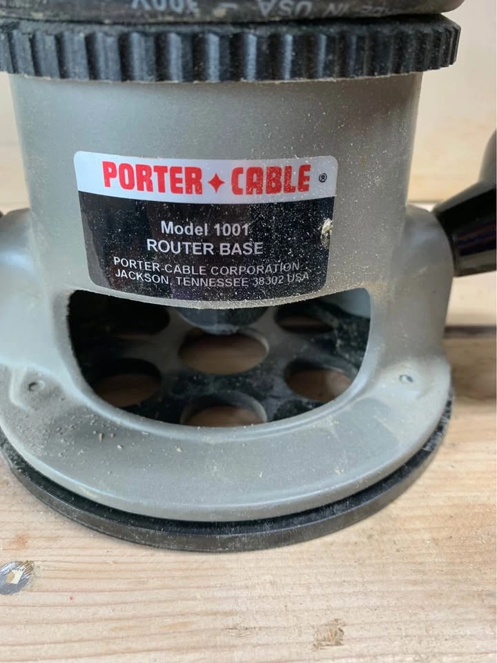 Porter-Cable Router Bases Models 1001 and 6931 - photo 2