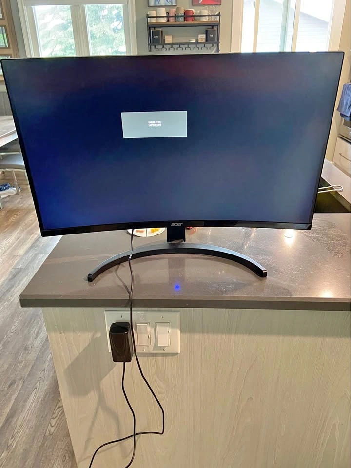 Acer 27" curved gaming monitor