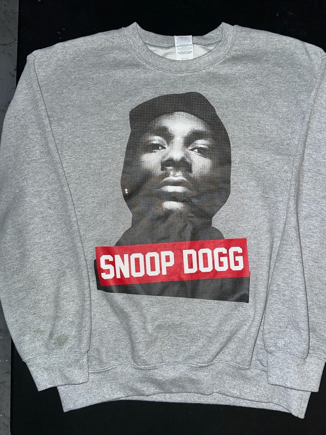 Gildan Snoop Dogg graphic sweatshirt size M - photo 2