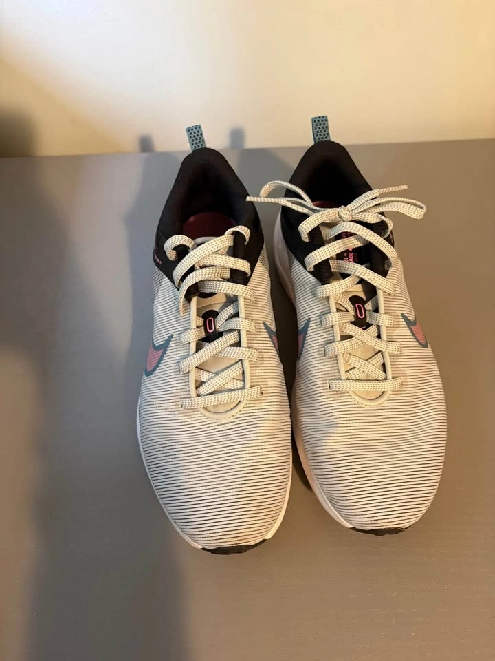 Nike Running Shoes - photo 2