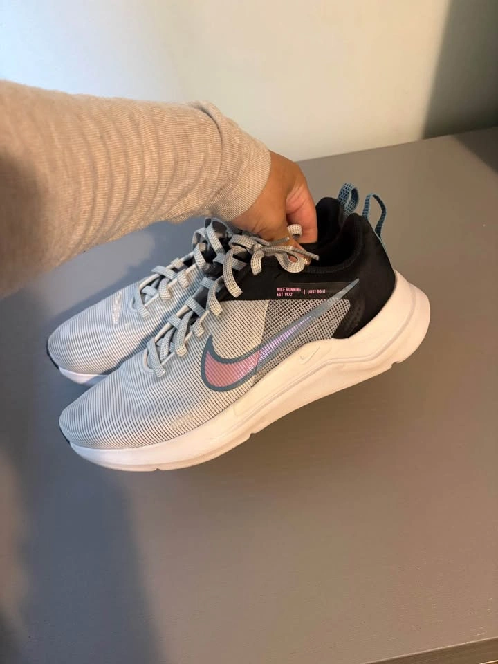 Nike Running Shoes - photo 4