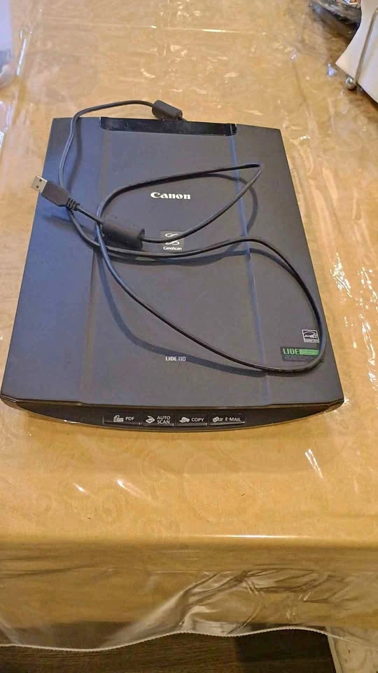Canon CanoScan LiDE 110 Flatbed Scanner - Black