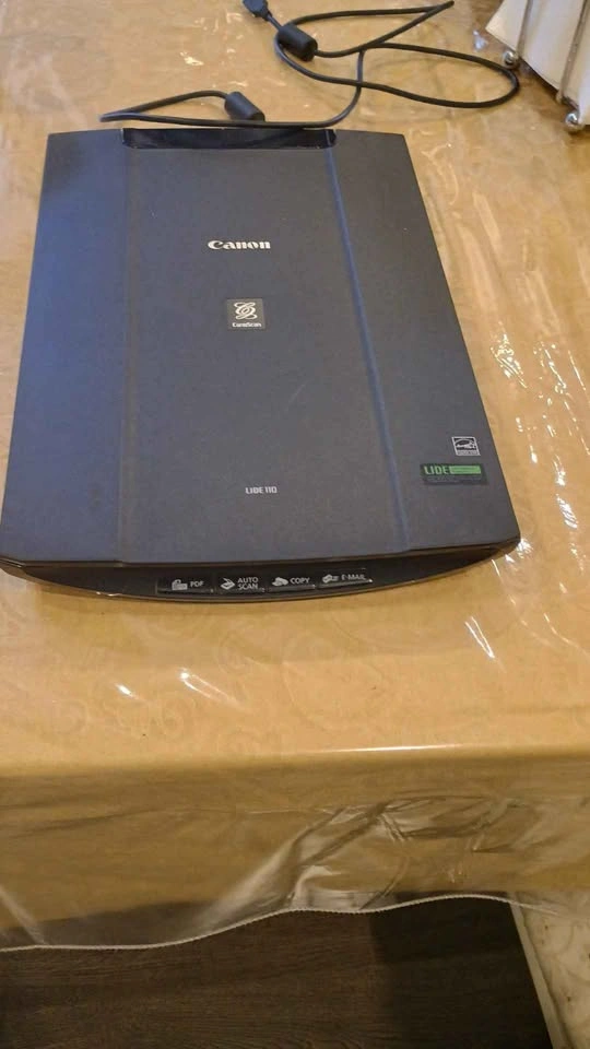 Canon CanoScan LiDE 110 Flatbed Scanner - Black - photo 3