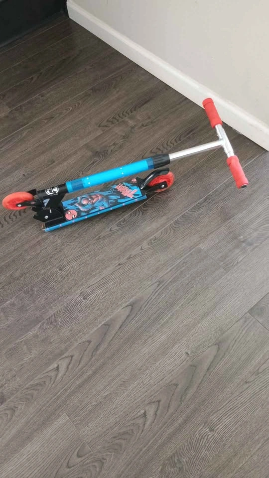 Spider-Man Scooter for Kids - photo 4