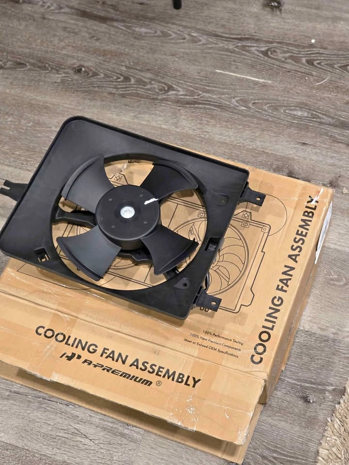 A/C Condenser Fan Assembly for Honda Accord 2.3L