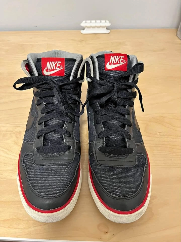 NIKE Big High AC - size 9
