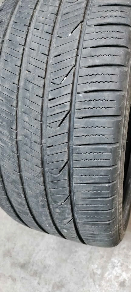 1x 255/35R19 Pirelli Allseasons Tire - photo 2