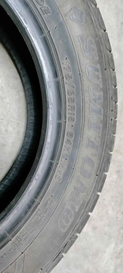 1x 175/65R15 Allseasons Tire - photo 2