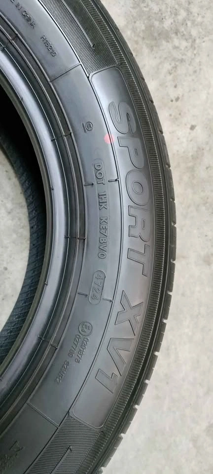 2x 215/65R17 Hilo Allseasons Tires - photo 4