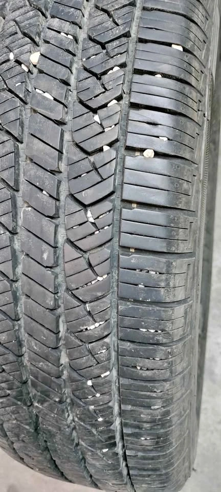 1x 225/65R17 General Altimax Allseasons Tire