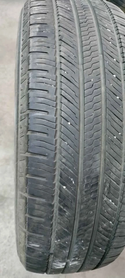 1x 235/65R18 Yokohama Allseasons Tire - photo 2