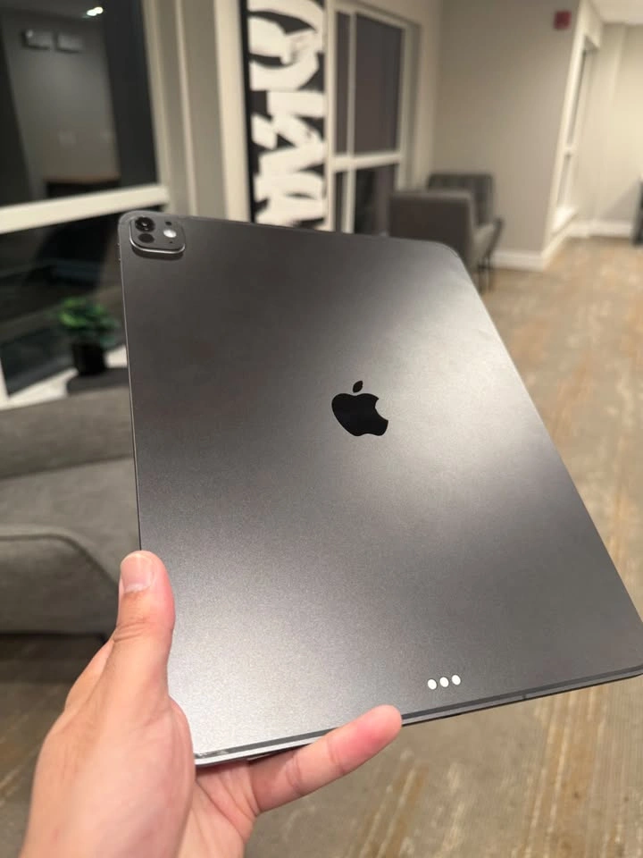 Apple iPad Pro M5 13 256GB Wi-Fi + Cellular – Space Black - photo 4