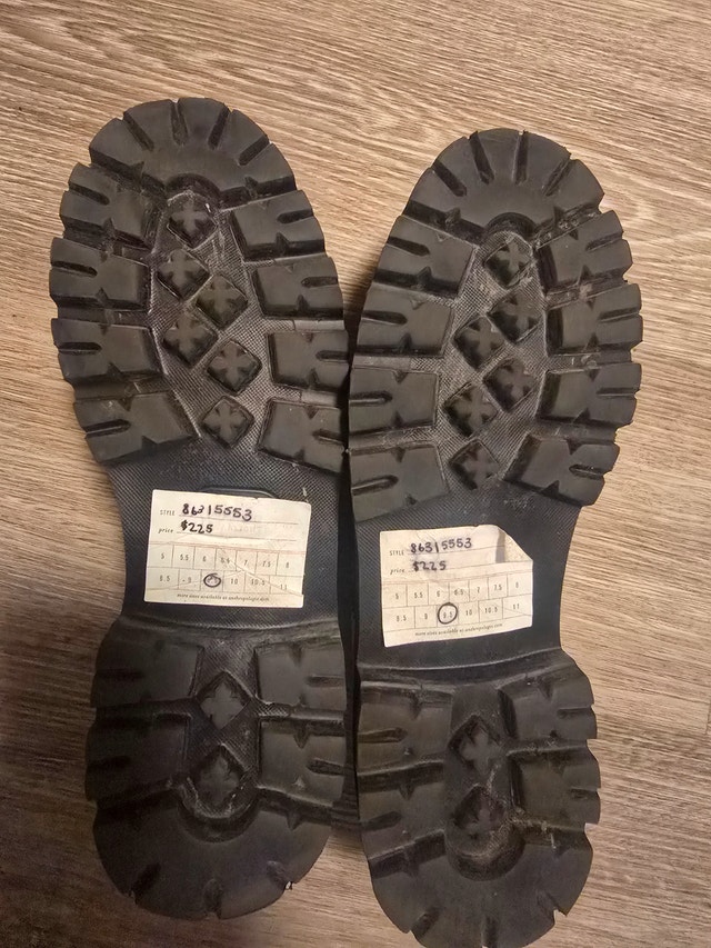 G.H. Bass Weejuns Lug Sole Loafers - Black & White - Size 9.5 - photo 3