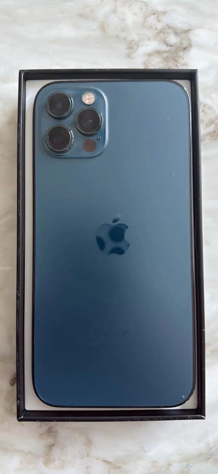 Apple iPhone 12 Pro 128GB Excellent Condition Unlocked Pacific B - photo 3