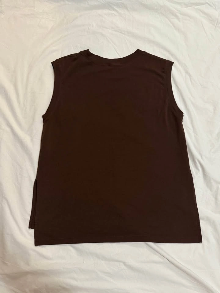 Uniqlo Airism Tank Top - photo 2