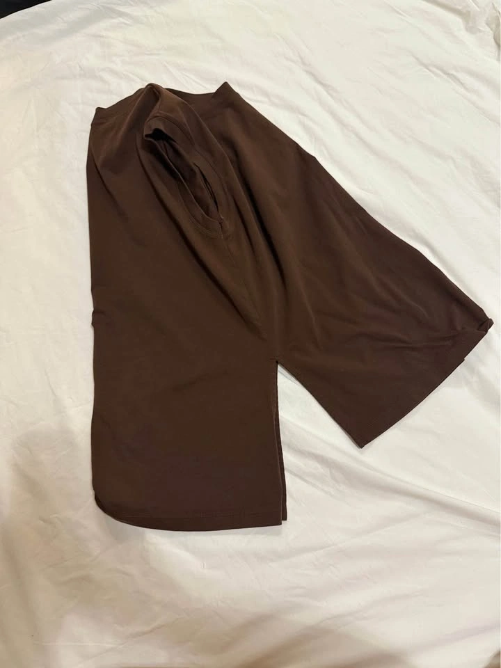 Uniqlo Airism Tank Top - photo 3