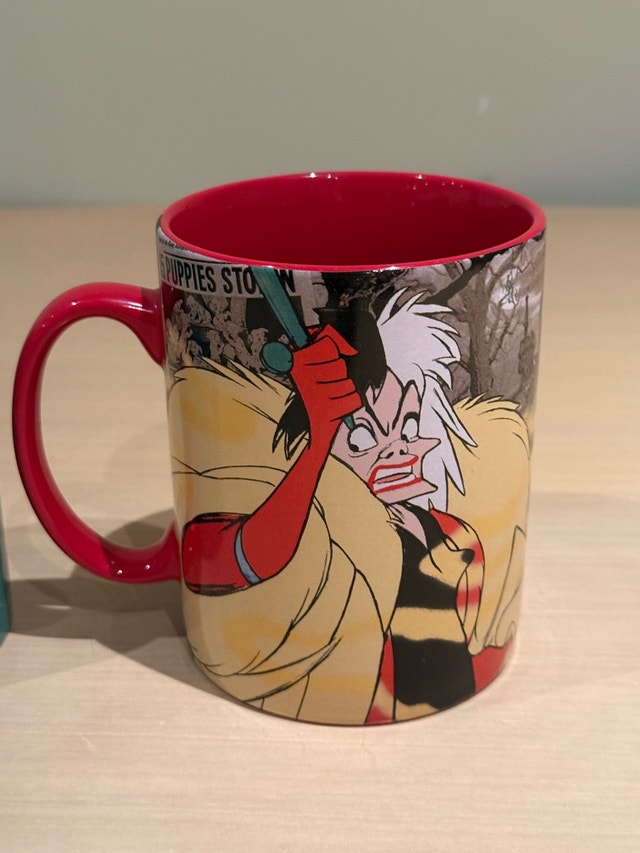 Disney The Little Mermaid and Cruella de Vil Mugs - photo 4