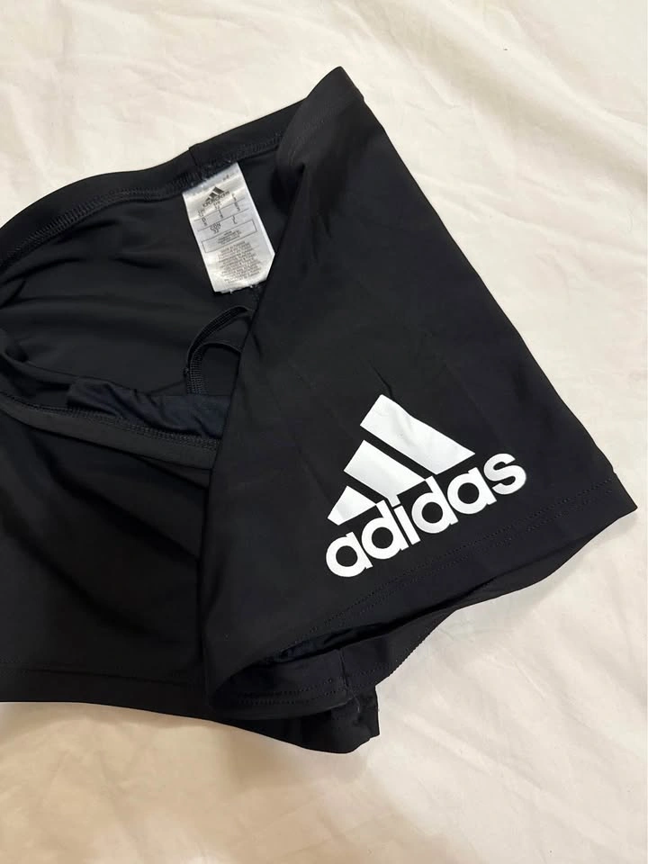 Adidas Shorts - photo 3